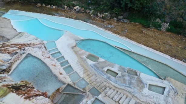 Foto - Görenler Pamukkale sanıyor! İşin aslı çok başka...