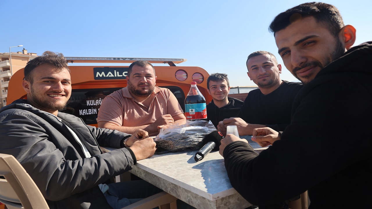 Foto - Görenler şaşırıp kaldı! Canları sıkılınca bu fikri buldular