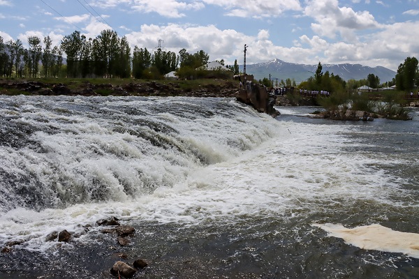 Foto - Görenler şaşkın! Kuraklık orayı da vurdu