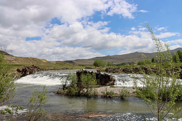 Foto - Görenler şaşkın! Kuraklık orayı da vurdu