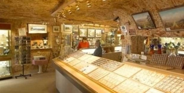 Foto - Görenler şaşkına döndü! Deliğin içinden şehir çıktı