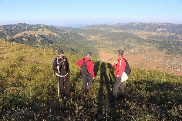Foto - Görenler şaşkına dönüyor! 2 bin 100 rakımda hayranlık uyandıran o kaya
