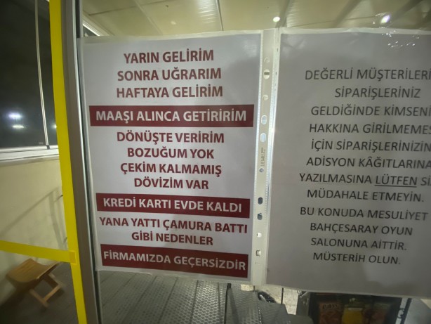 Foto - Görenler şaştı kaldı! Veresiyeden bıkan esnaf öyle bir yazı astı ki...