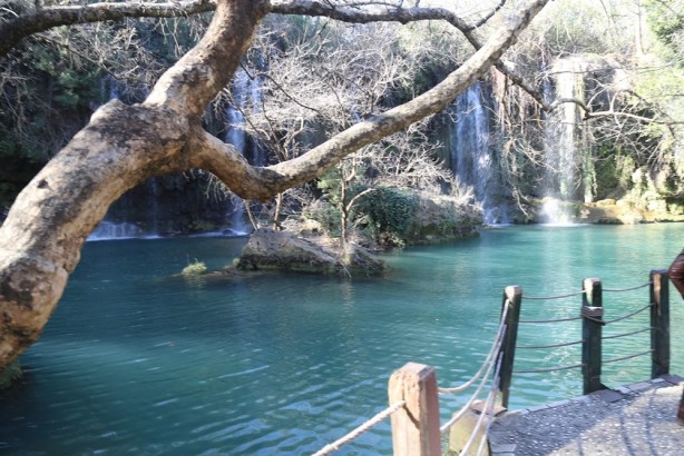 Foto - Görenleri adeta büyülüyor: Düden Şelalesi - 1