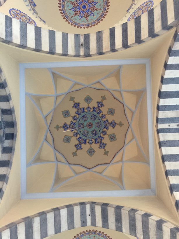 Foto - Görenleri kendine hayran bırakıyor: Diyarbakır Ulu Camii