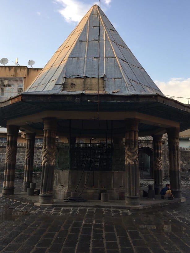 Foto - Görenleri kendine hayran bırakıyor: Diyarbakır Ulu Camii