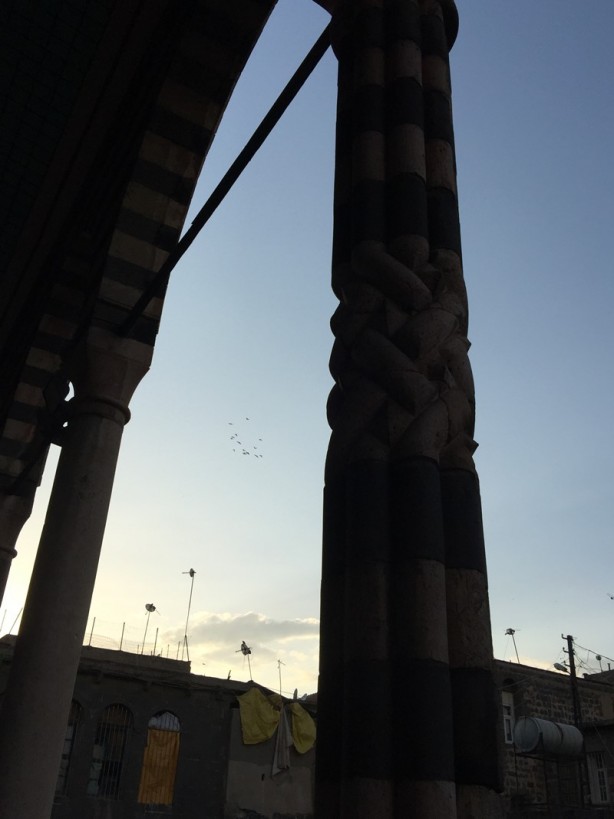 Foto - Görenleri kendine hayran bırakıyor: Diyarbakır Ulu Camii