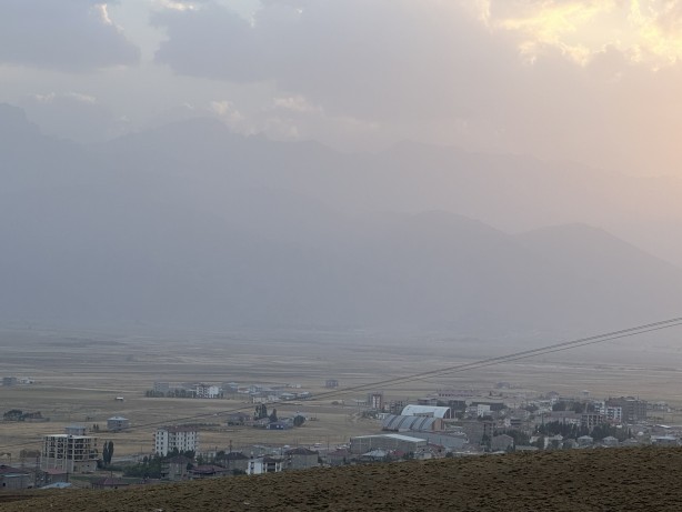 Foto - Görenleri şaşkına çeviren anlar! Dağlar kayboldu