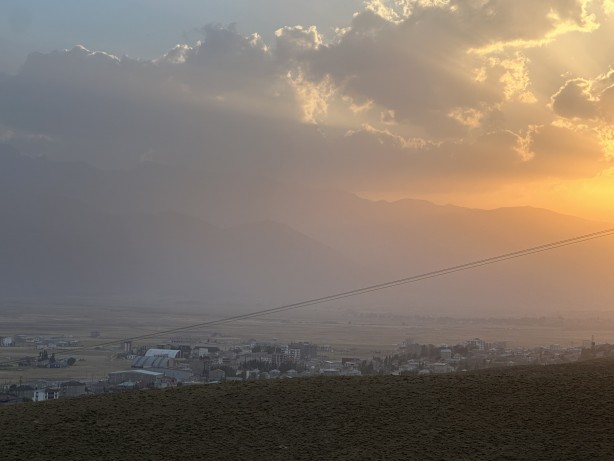 Foto - Görenleri şaşkına çeviren anlar! Dağlar kayboldu
