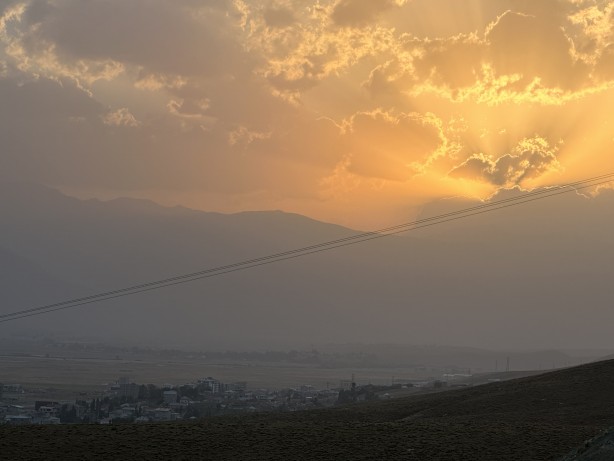 Foto - Görenleri şaşkına çeviren anlar! Dağlar kayboldu