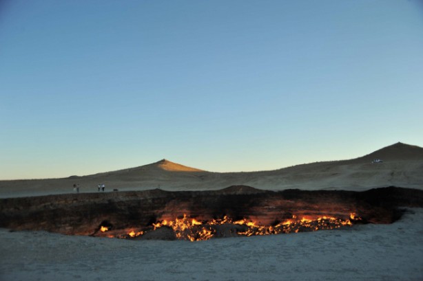 Foto - Görenleri ürkütüyor! Sırrı ortaya çıktı! 50 yıldır yanan "Cehennem Kapısı" bakın niçin kapatılamıyor