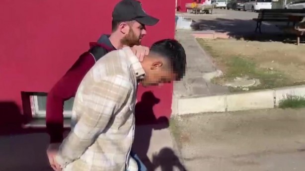 Görenlerin ağzı açık kaldı! Ünlü oyuncu uyuşturucu ticaretinden tutuklandı