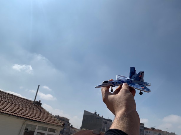 Foto - Görenlerin büyük ilgisini çekiyor! Bunların hepsi meyve kasasından yapıldı