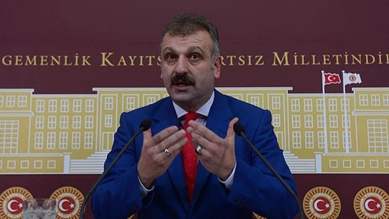 Foto - Görevden alınan Cumhurbaşkanı Başdanışmanı Oktay Saral’dan yeni açıklama: Azerbaycan’la olan kritik münasebetimiz nedeniyle...