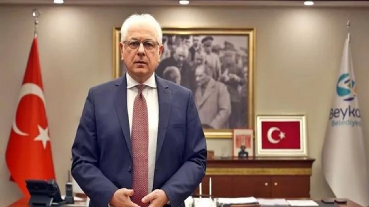 Foto - Görevden uzaklaştırılan CHP’li başkan ilk kez hakim karşısına çıktı! Açıkladığı aylık geliri şaka gibi