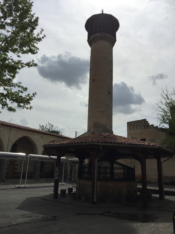 Foto - Görkemi ve sağlamlığıyla dimdik ayakta: Ali Nacar Camii
