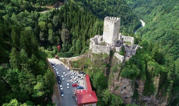 Foto - Görkemli bir kartal yuvası: Zil Kale