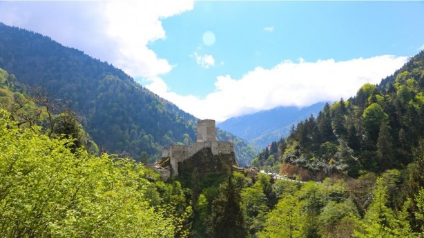 Foto - Görkemli bir kartal yuvası: Zil Kale