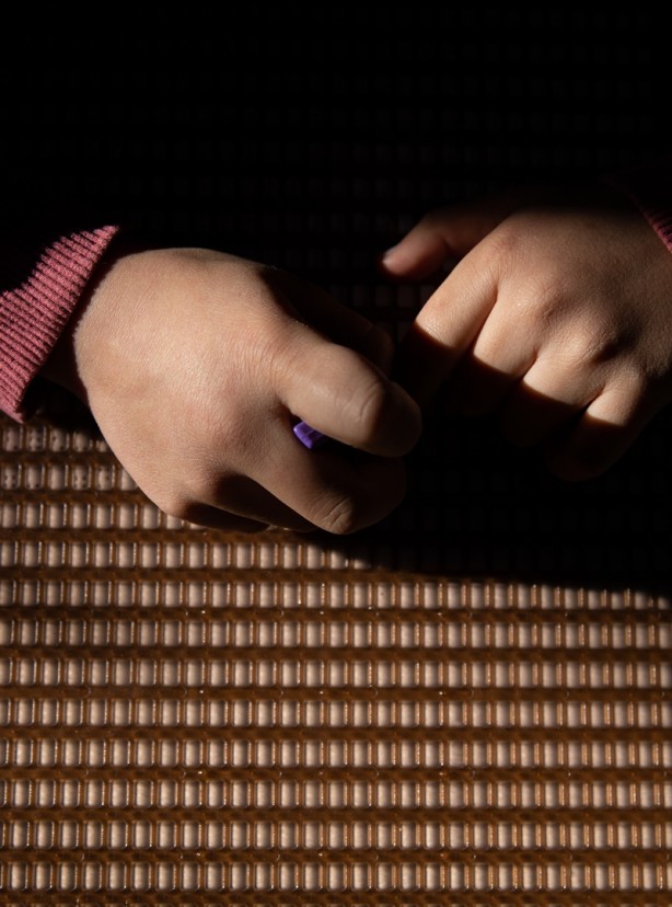 Foto - Görme engelli çocukları için Braille alfabesi öğreniyorlar