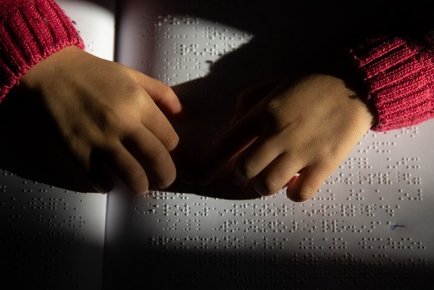 Foto - Görme engelli çocukları için Braille alfabesi öğreniyorlar