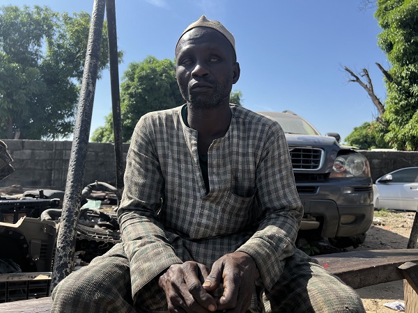 Foto - Görme engelli oto tamircisi Shuaibu Abdullahi! 