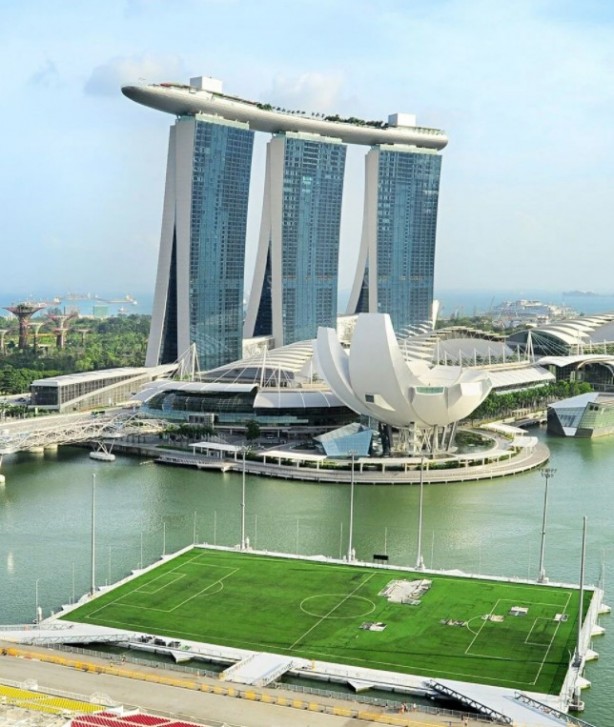 Foto - Görünce şaşkına döneceksiniz! Dünyanın en ilginç futbol sahaları