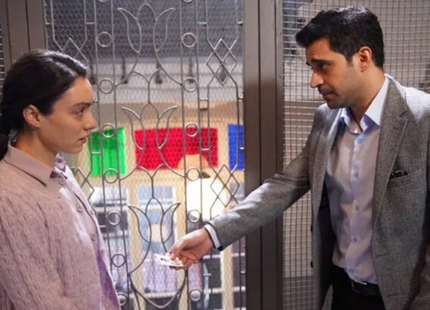 Foto - Görüntü sızdı! Eşkıya Dünyaya Hükümdar Olmaz ve Masumlar Apartmanı hayranları takipte