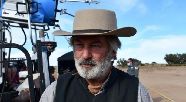 Foto - Oyuncu ve Yönetmen Alec Baldwin'in davasında karar açıklandı! Tam 18 ay hapis