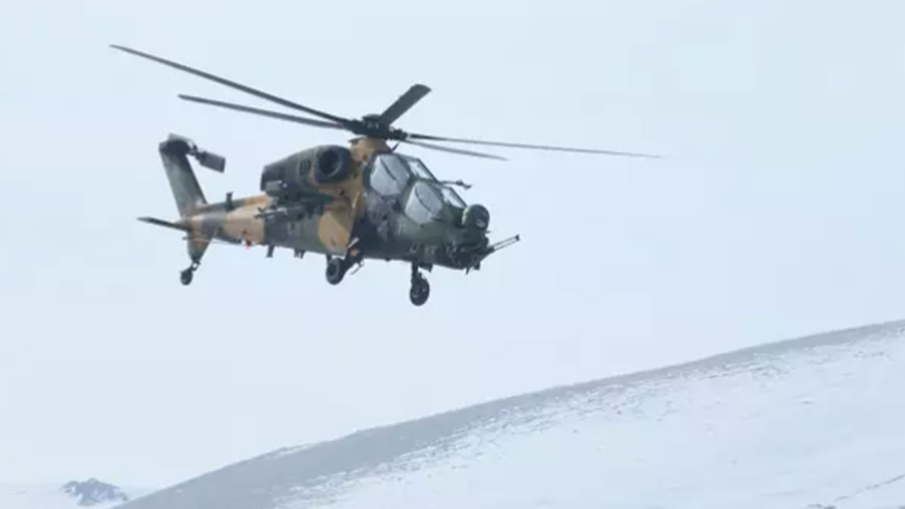 Foto - Görüntüler az önce servis edildi! Türk F-16'ları, ATAK helikopterleri ve tanklar harekete geçti