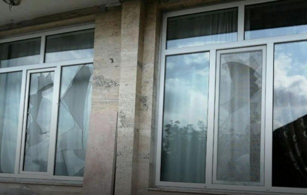 Foto - Görüntüler Azerbaycan-Ermenistan cephe hattından biraz önce geldi! Sığınaklara kaçtılar