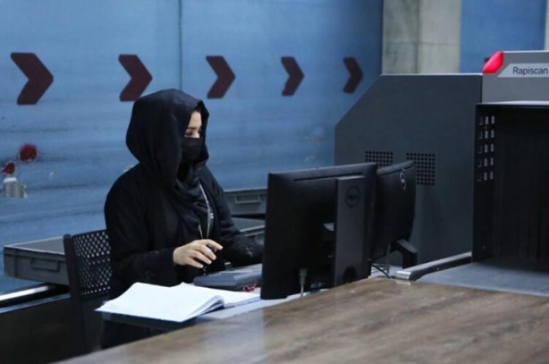 Foto - Görüntüler geldi! Kadınların Taliban'dan ilk isteği bakın ne oldu