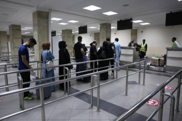 Foto - Görüntüler geldi! Kadınların Taliban'dan ilk isteği bakın ne oldu