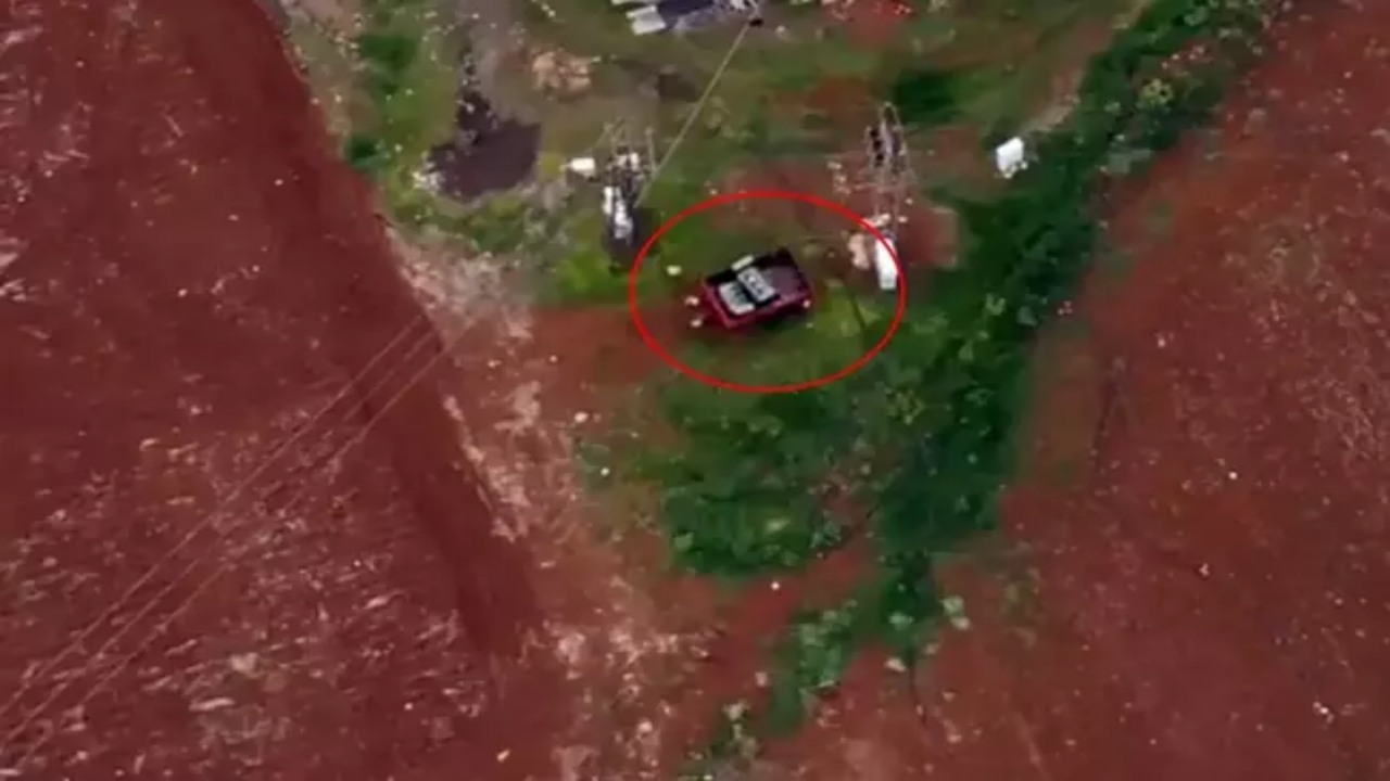 Görüntüler maalesef o ilimizden! O ahlaksızlar, tüyü bitmemiş yetimin hakkını işte böyle çalıyor