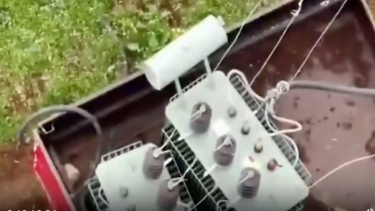 Foto - Görüntüler maalesef o ilimizden! O ahlaksızlar, tüyü bitmemiş yetimin hakkını işte böyle çalıyor