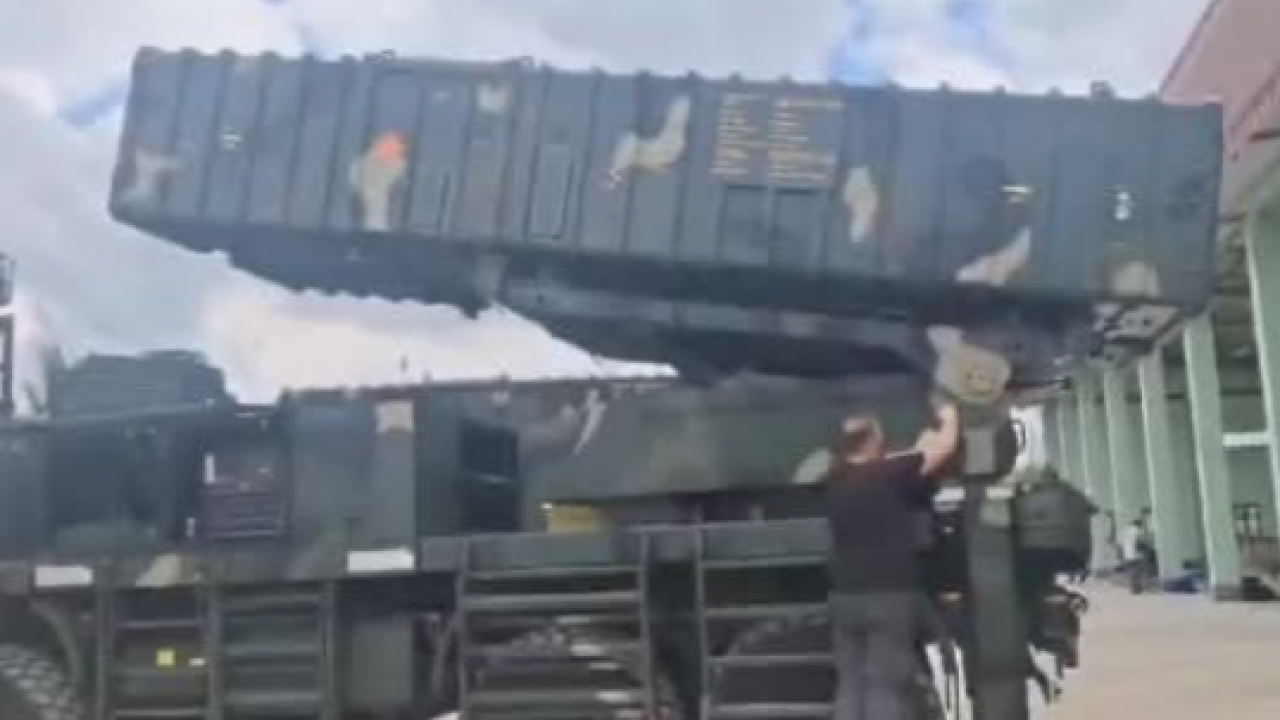 Görüntüler ortaya çıktı: Türkiye'den sessiz sedasız balistik füze aldılar