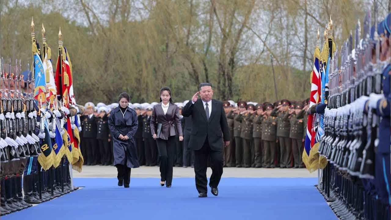 Foto - Görüntüler şok etkisi yaptı: Son teknoloji İHA, füze ve silahları ilk kez kamuoyuna gösterdiler