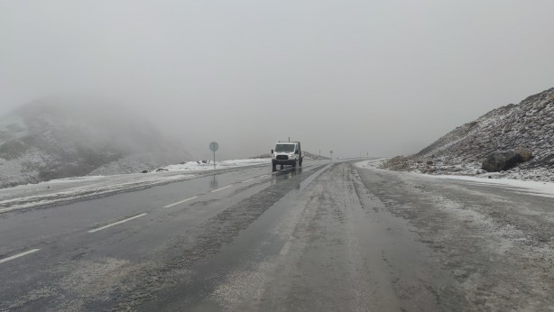 Foto - Görüntüler Türkiye'den! Karla mücadele erken başladı