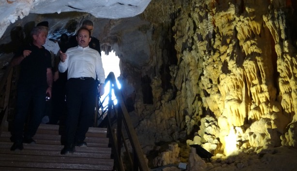 Foto - Görüntülere bakmak doyumsuz! Bir çoban kirpiyi takip ederken keşfetti