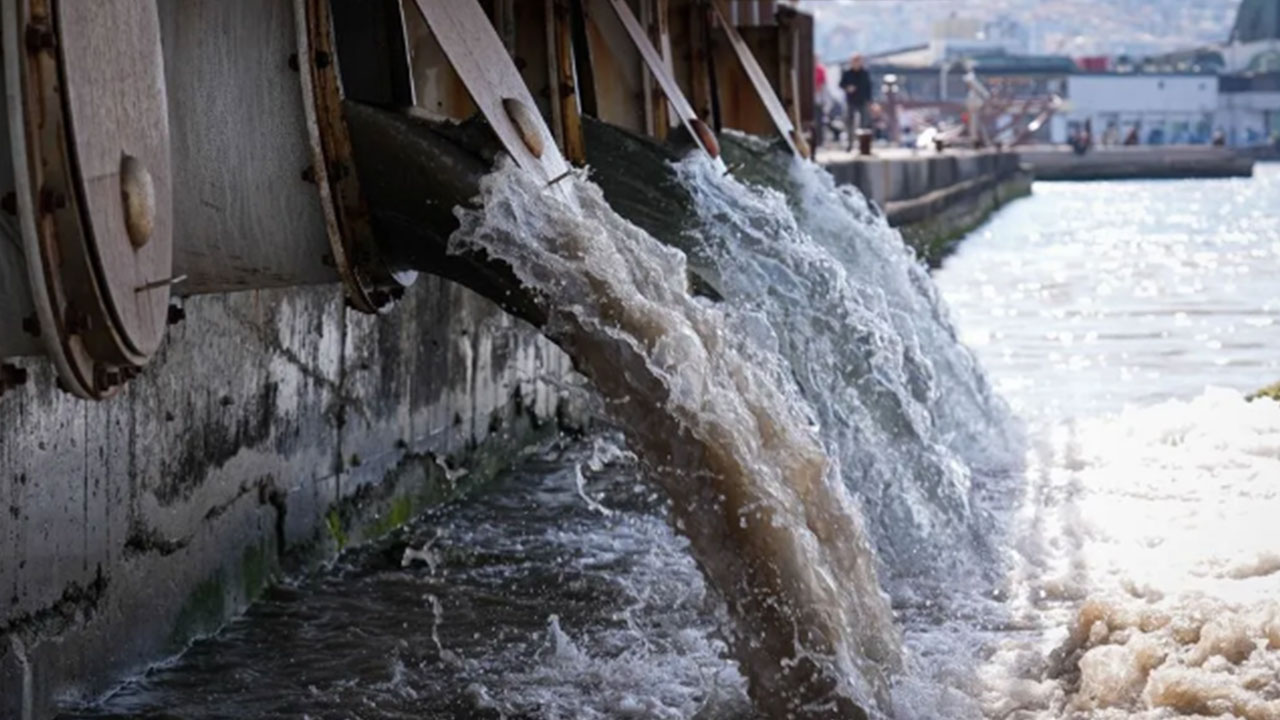 Foto - Görüntülere isyan etti: 'Allah senin belanı versin Melih Gökçek' der miydiniz?