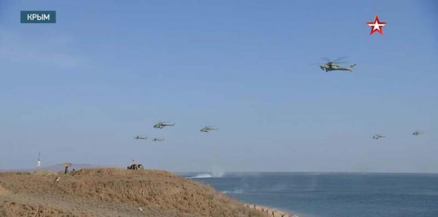 Foto - Görüntüleri resmi televizyon yayınladı! Karadeniz'e çıkarma yaptılar