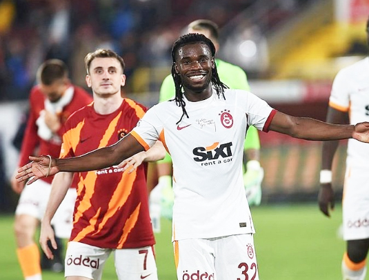 Foto - Göz göre göre açıkladılar: Keşfedilmeyi bekliyor, transfer iddiaları her yerden fışkırıyor!