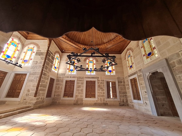 Foto - Göz kamaştırmaya başladı! Osmanlı Dönemi’nde sancağın muhafaza edildiği o köşk... 