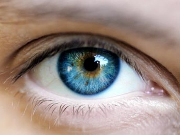 Foto - Göz renginiz kim olduğunuzu söylüyor