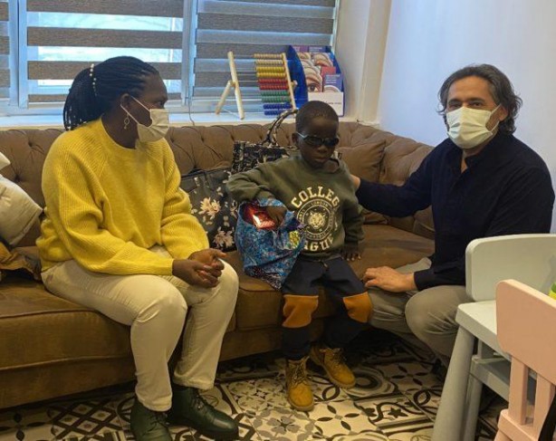 Foto - Gözleri asitle yakıldı! Türkiye ona kucak açtı