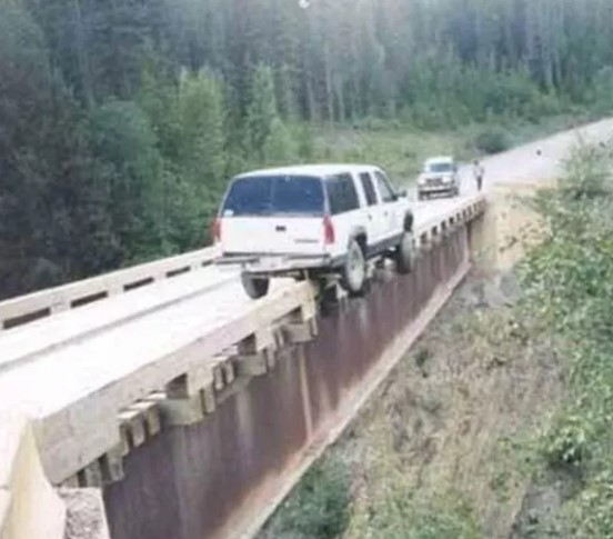 Foto - Gözlerinize inanamayacaksınız! Bu kadarda olmaz dedirten kazalar