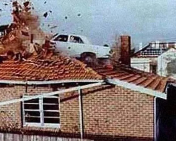 Foto - Gözlerinize inanamayacaksınız! Bu kadarda olmaz dedirten kazalar