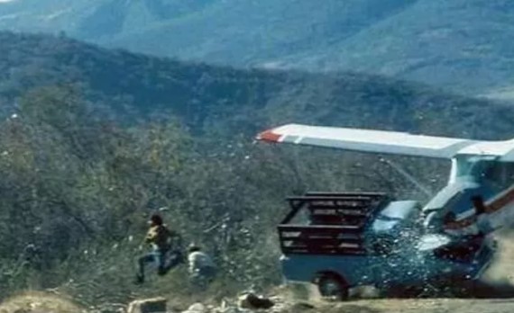 Foto - Gözlerinize inanamayacaksınız! Bu kadarda olmaz dedirten kazalar