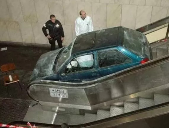 Foto - Gözlerinize inanamayacaksınız! Bu kadarda olmaz dedirten kazalar