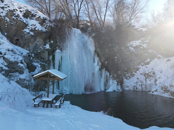 Foto - Gözlerinize inanamayacaksınız! Burası aslında bir şelale
