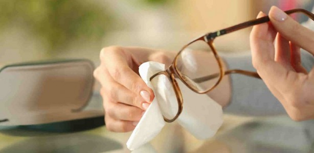 Foto - Gözlüğü temizlemek ve muhafaza etmek için 6 önemli ipucu!